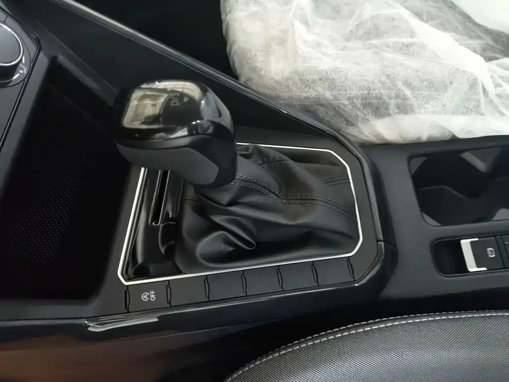 Volkswagen Lavida — миниатюра 14