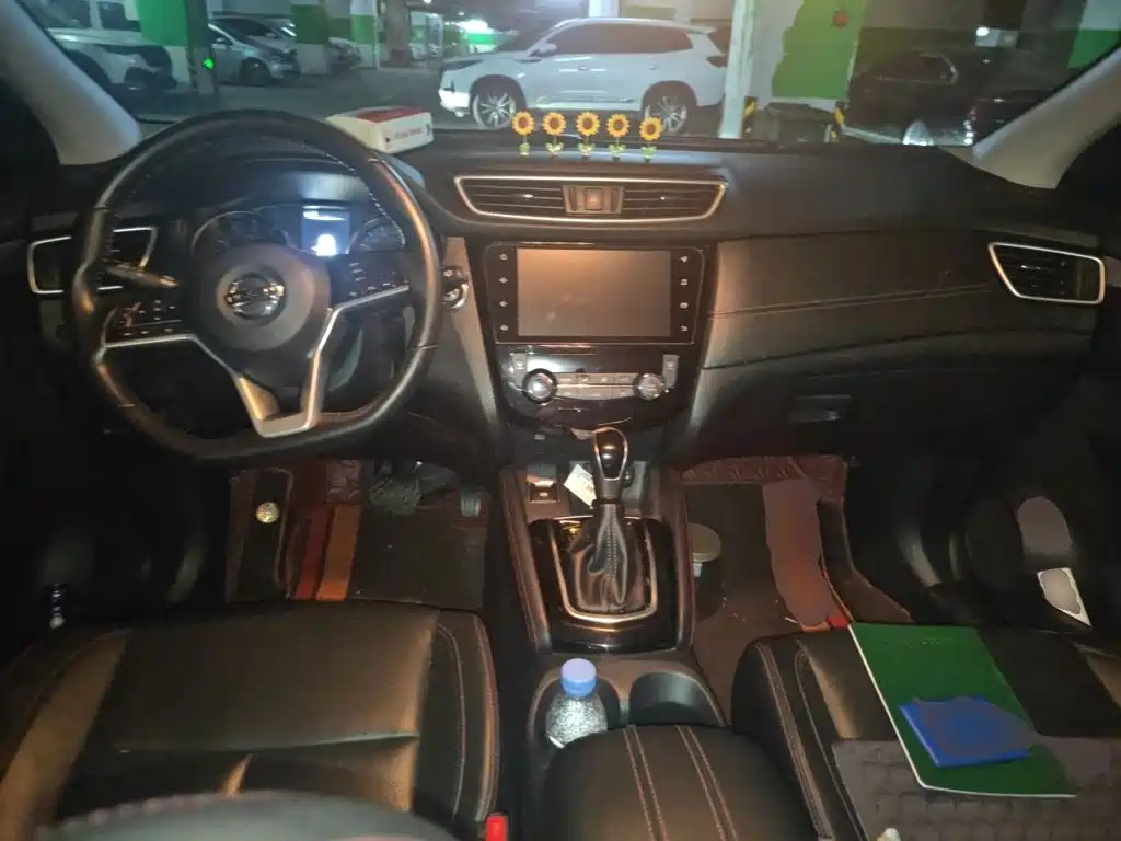 Nissan Qashqai — миниатюра 5
