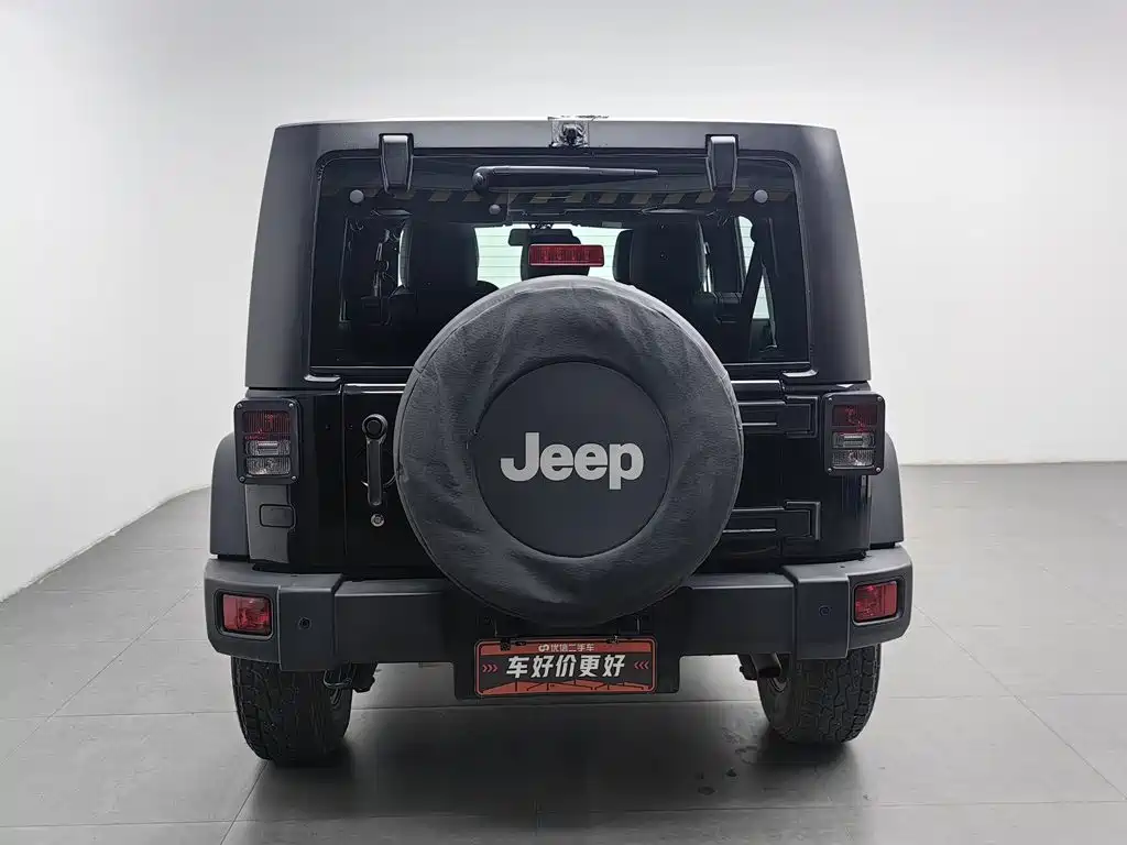Jeep Wrangler — миниатюра 4
