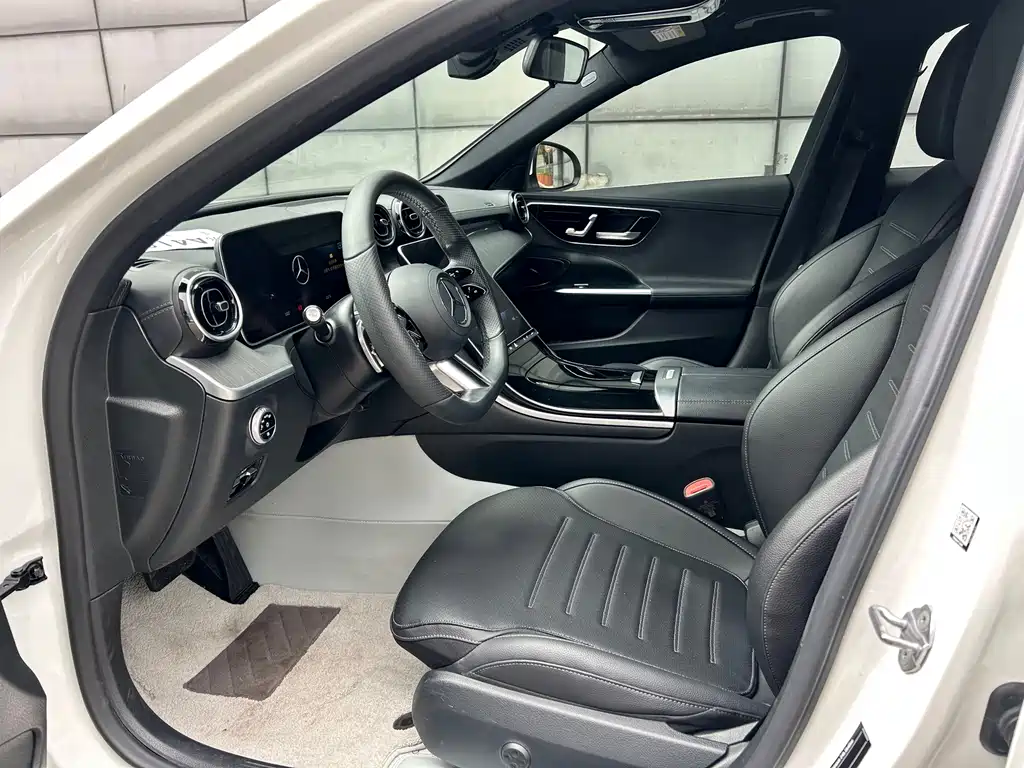 Mercedes-Benz C-Class — миниатюра 9