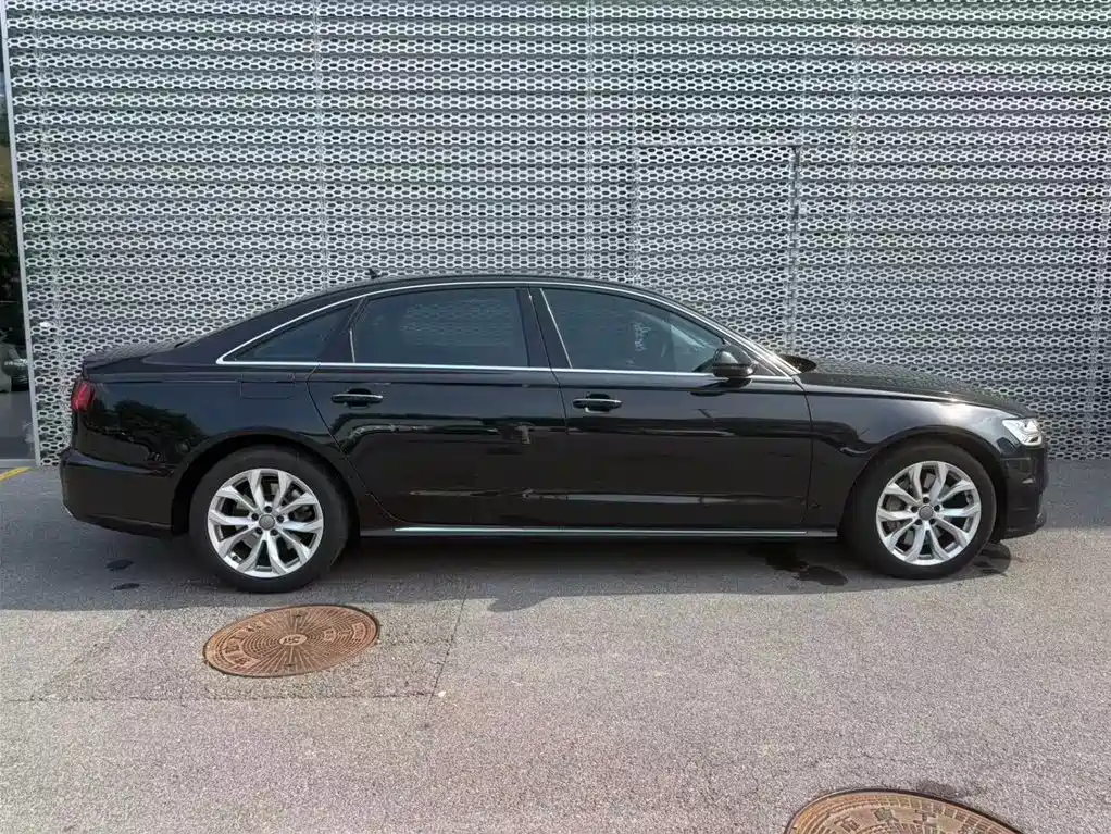 Audi A6L — миниатюра 3