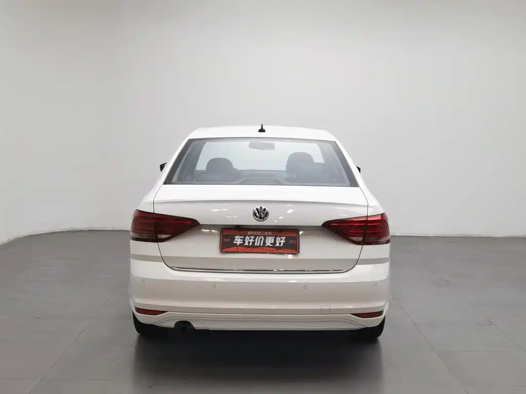 Volkswagen Lavida — миниатюра 4