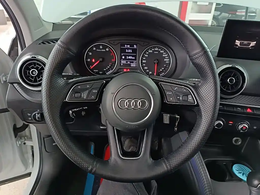 Audi Q2L — миниатюра 11