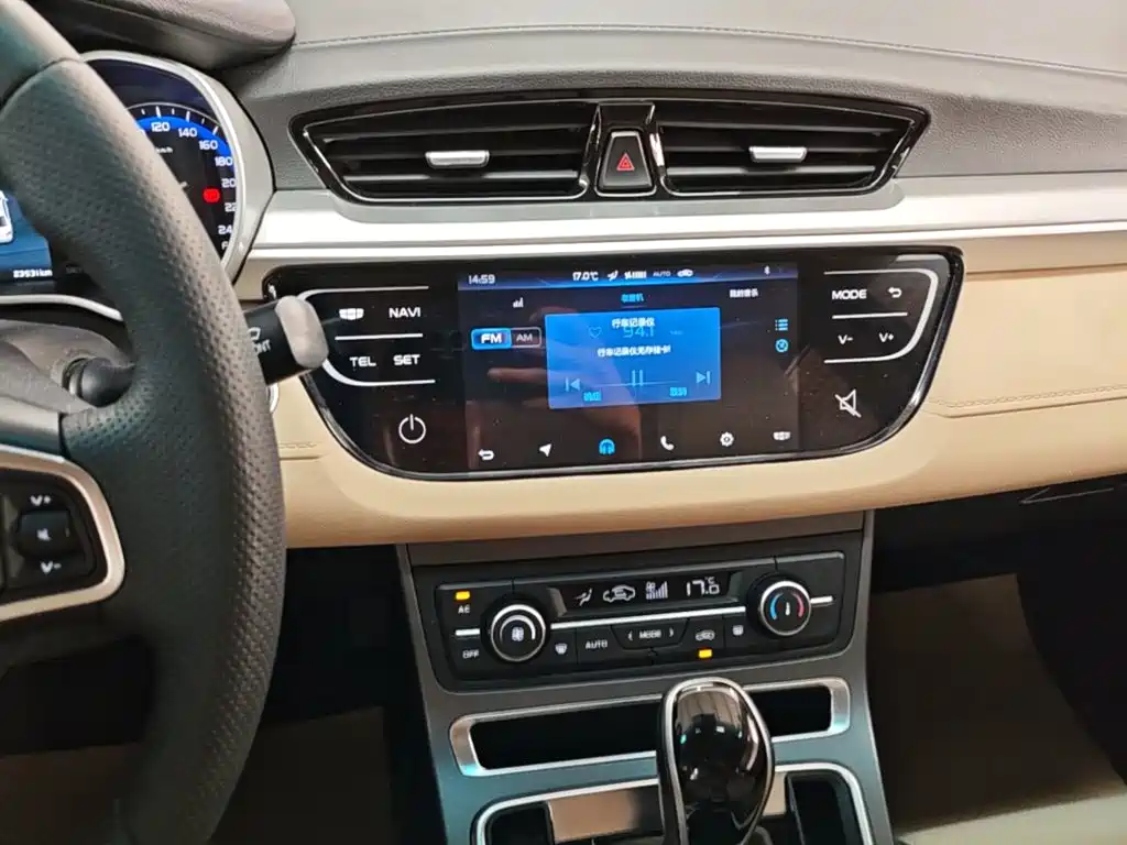 Geely Emgrand — фотографии объявления, Фото 13