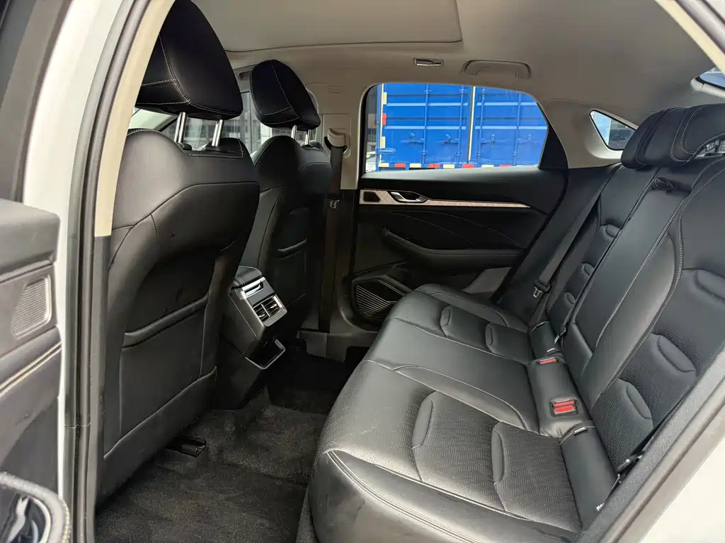 Geely Xingrui — миниатюра 9