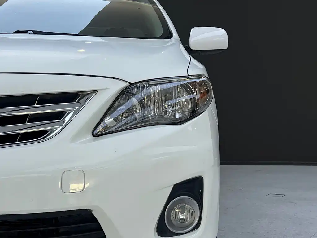 Toyota Corolla — миниатюра 5