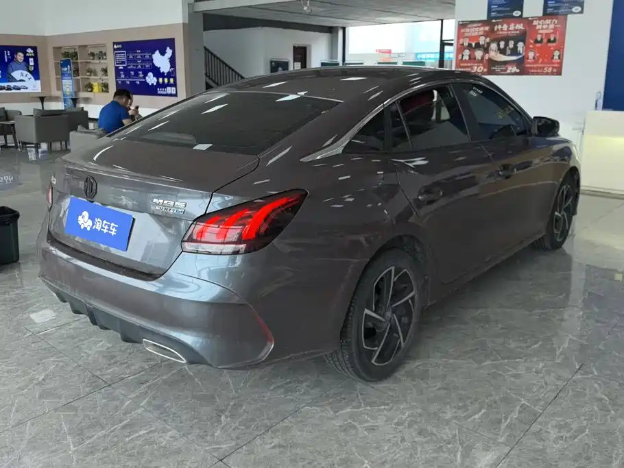 MG MG5 — миниатюра 3