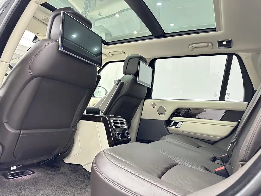 Land Rover Range Rover — миниатюра 13