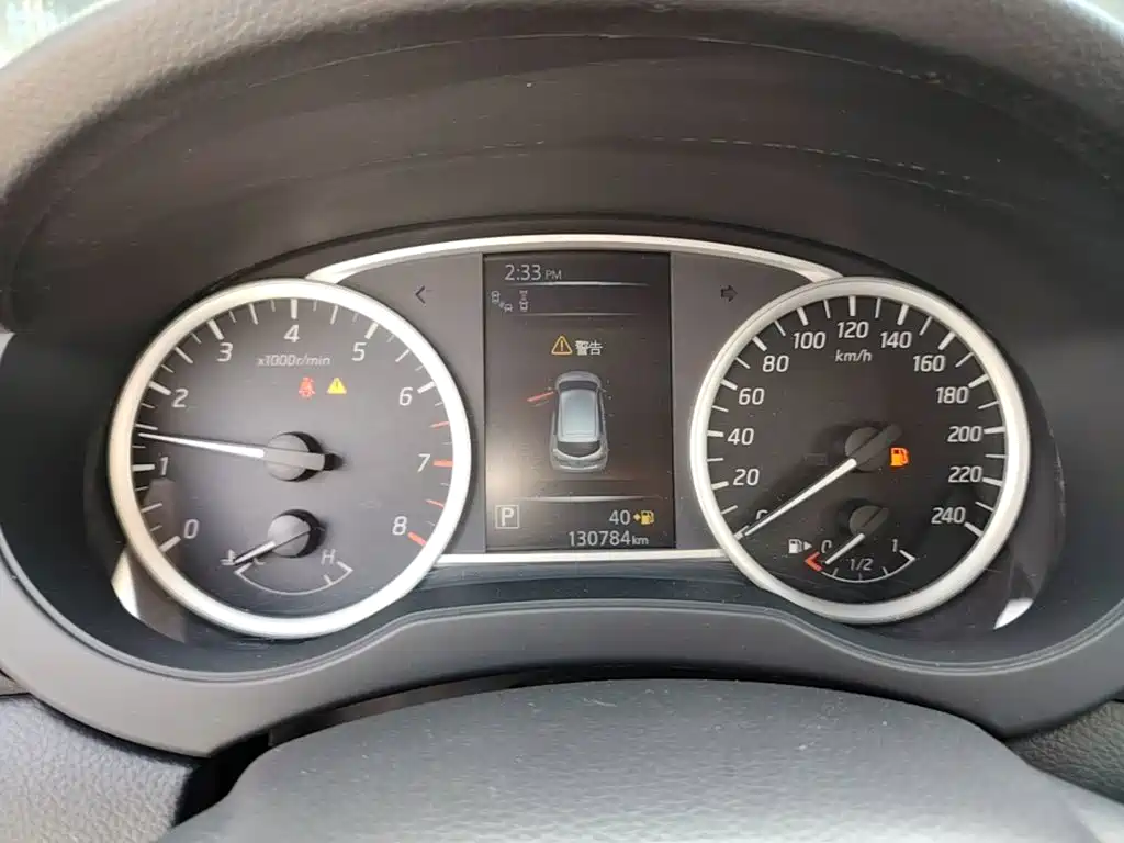 Nissan Tiida — миниатюра 12