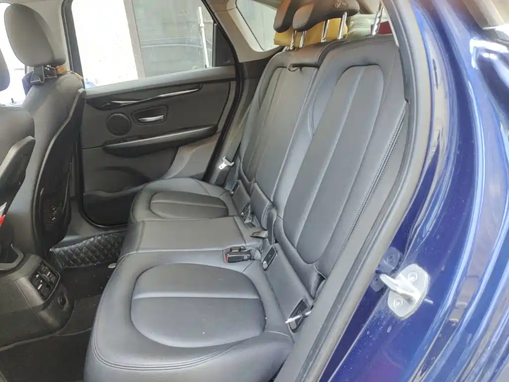 BMW 2 Series Active Tourer — миниатюра 17