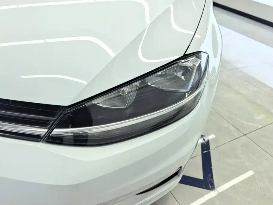 Volkswagen Golf — миниатюра 5
