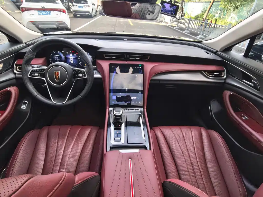 Hongqi Hongqi H5 — миниатюра 5