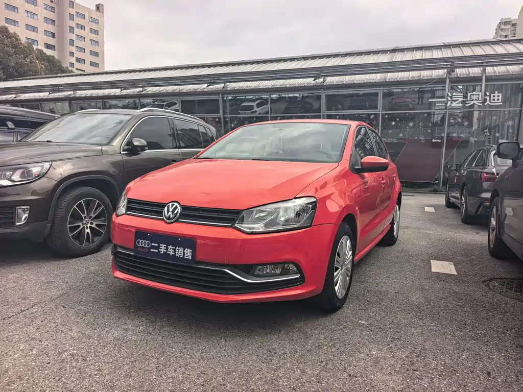 Купить Volkswagen Polo