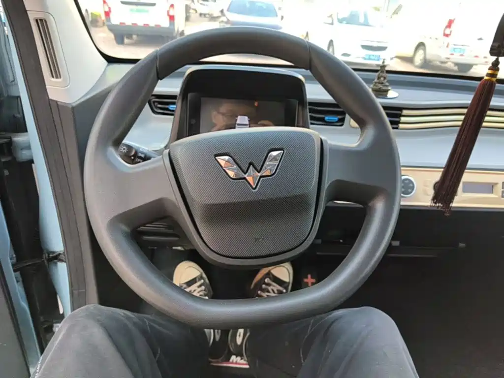 Wuling MINIEV — миниатюра 15