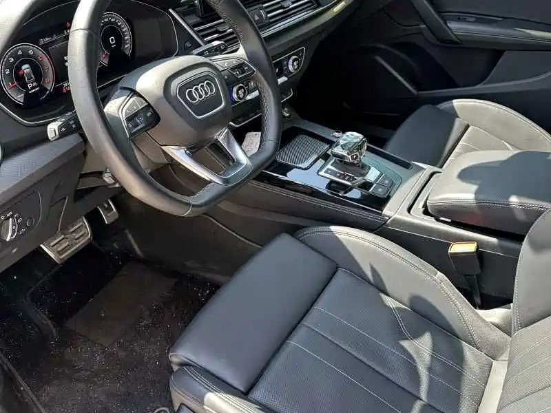 Audi Q5L — миниатюра 5