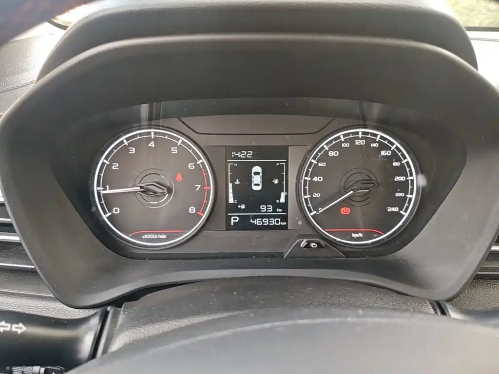Geely Vision X3 — миниатюра 12