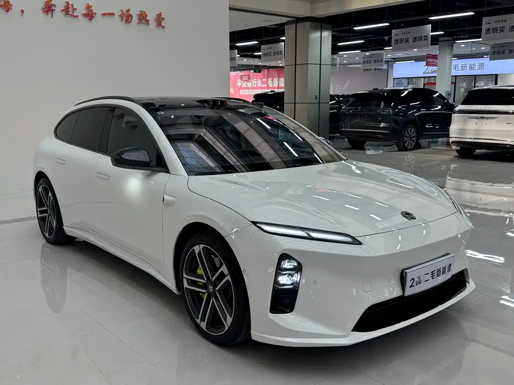 NIO ET5T 2025 Champion 100kWh Touring