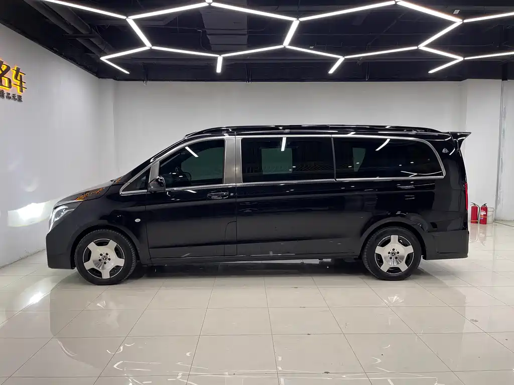 Mercedes-Benz Vito — миниатюра 15
