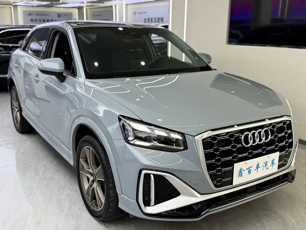 Audi Q2L — миниатюра 3