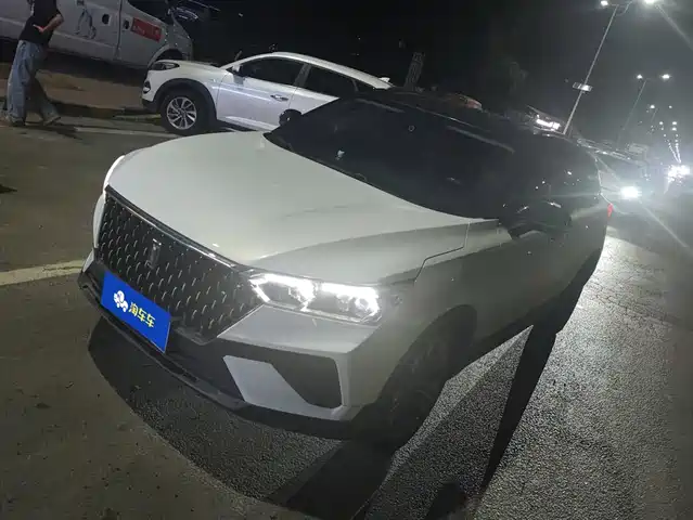 2020 Bestune T77