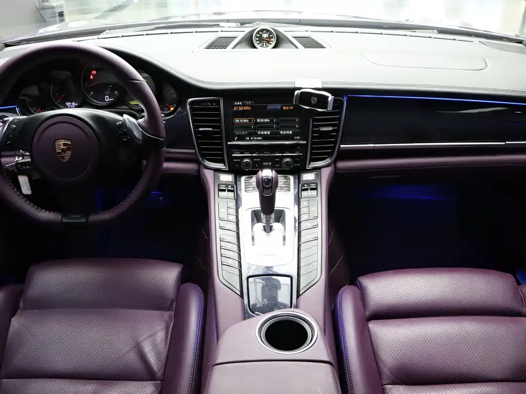 Porsche Panamera — миниатюра 11