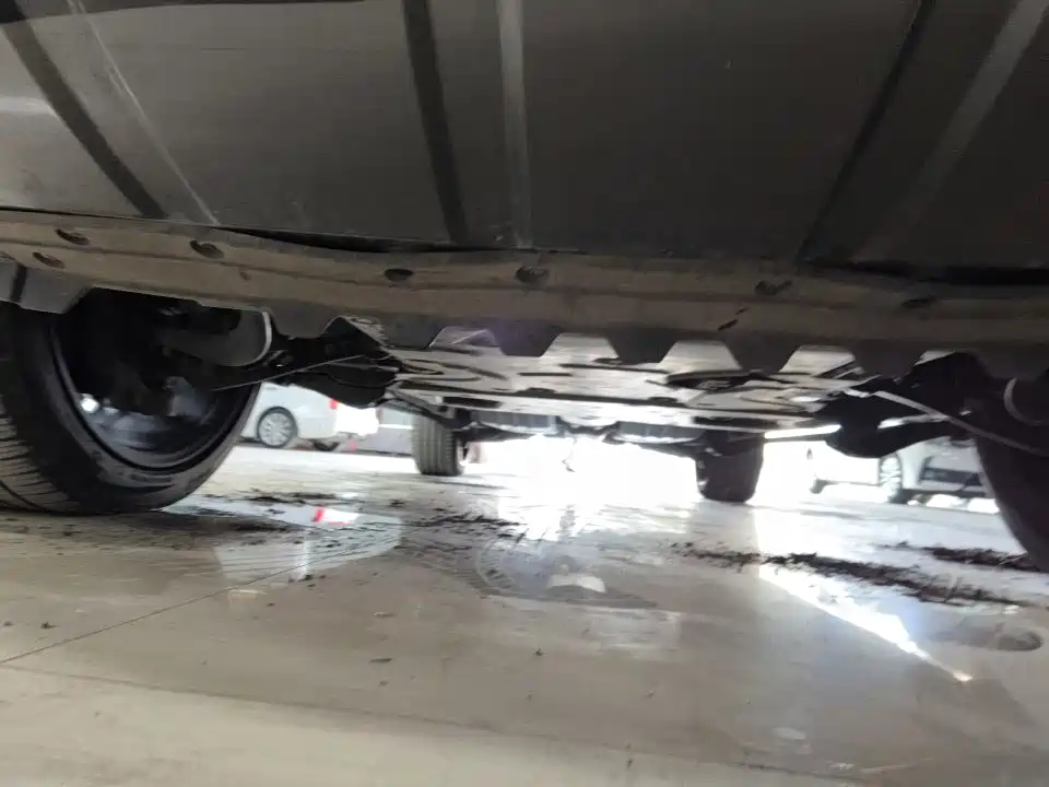 Land Rover Range Rover — миниатюра 10