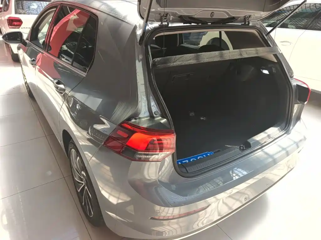Volkswagen Golf — миниатюра 5
