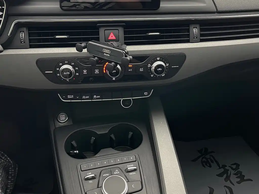 Audi A4L — миниатюра 29