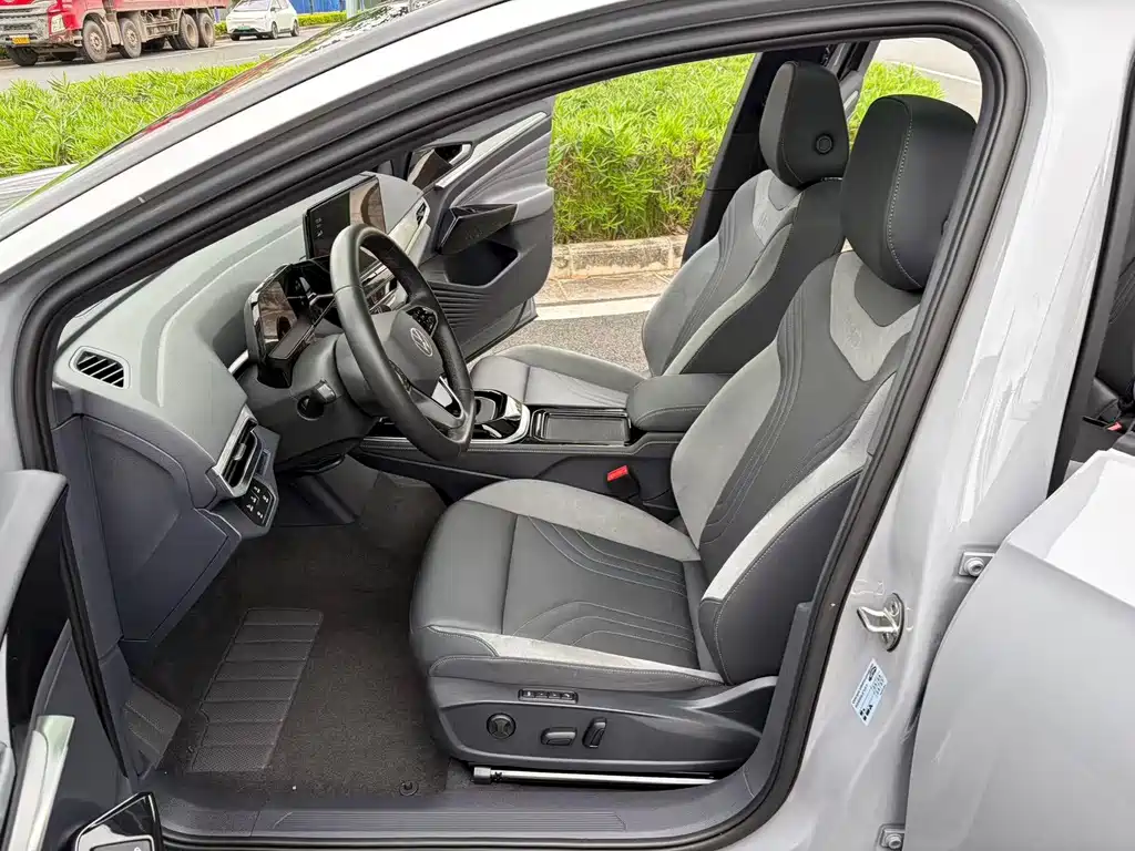 Volkswagen ID.4 Crozz — миниатюра 7