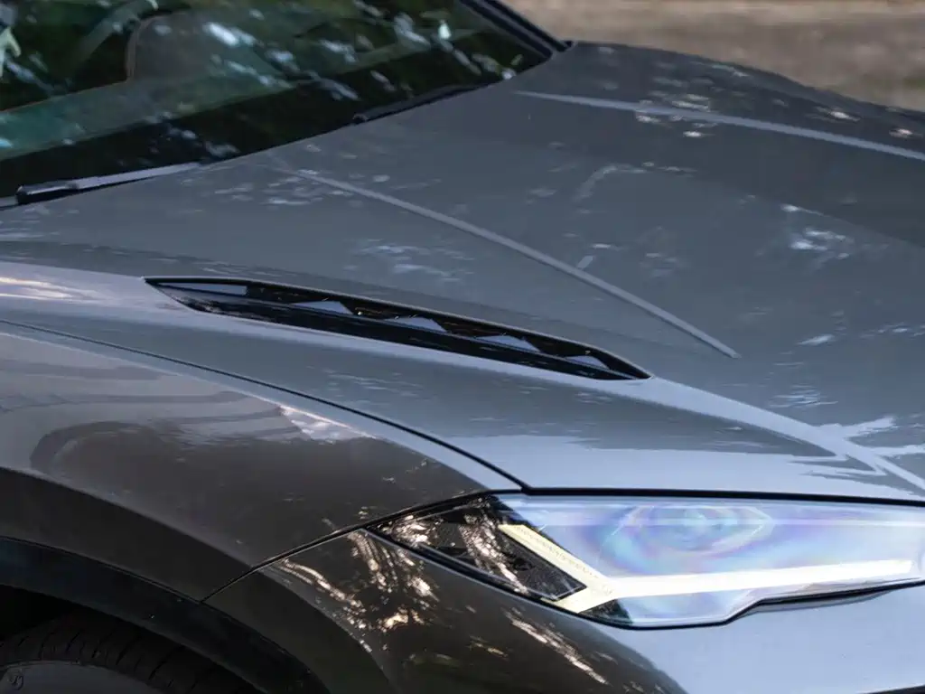 Lamborghini Urus — миниатюра 8