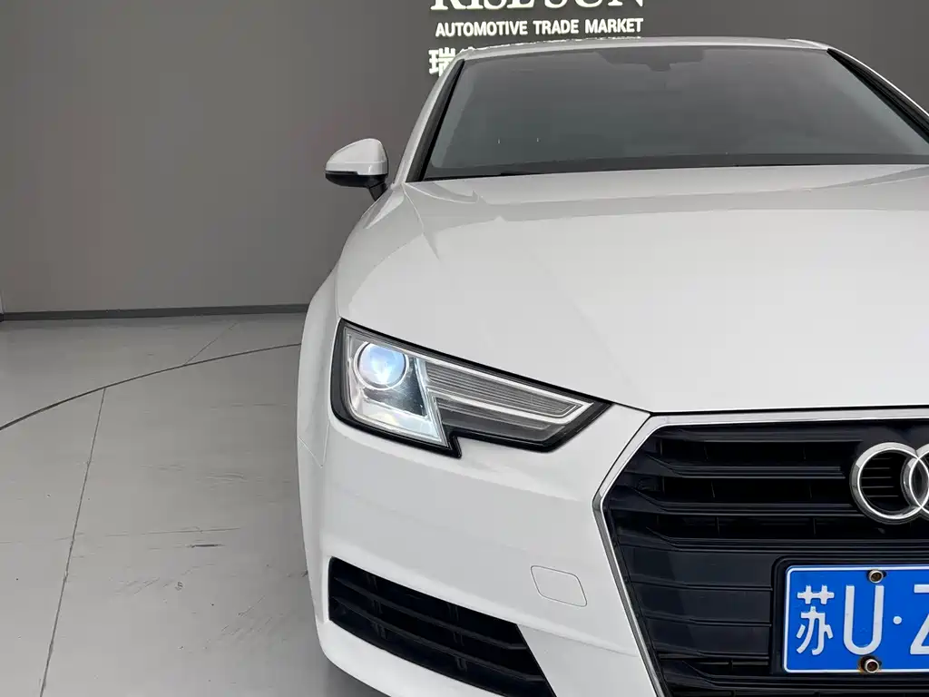 Audi A4L — миниатюра 14