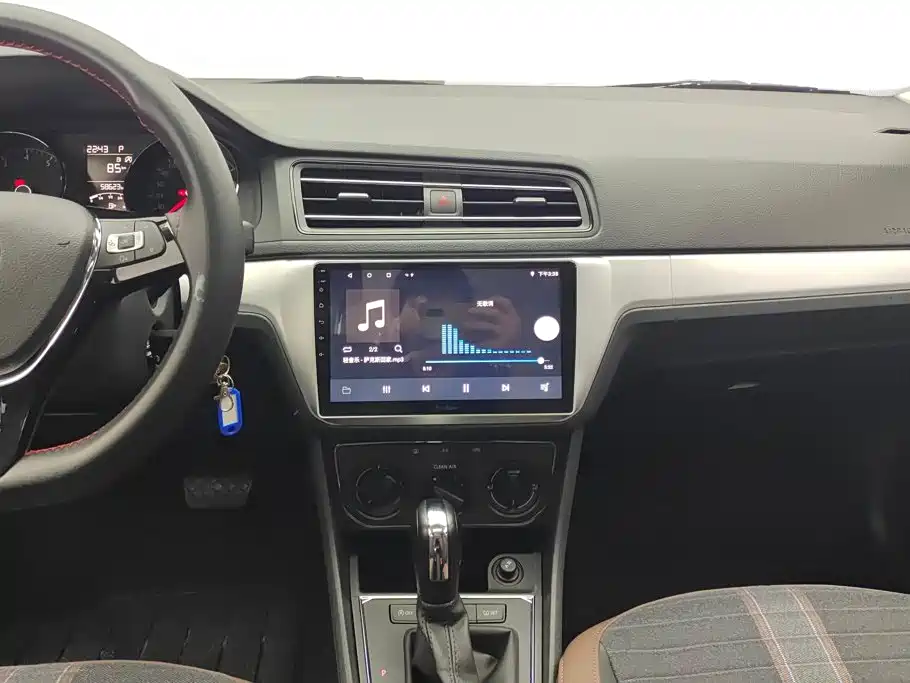 Volkswagen Lavida — миниатюра 13