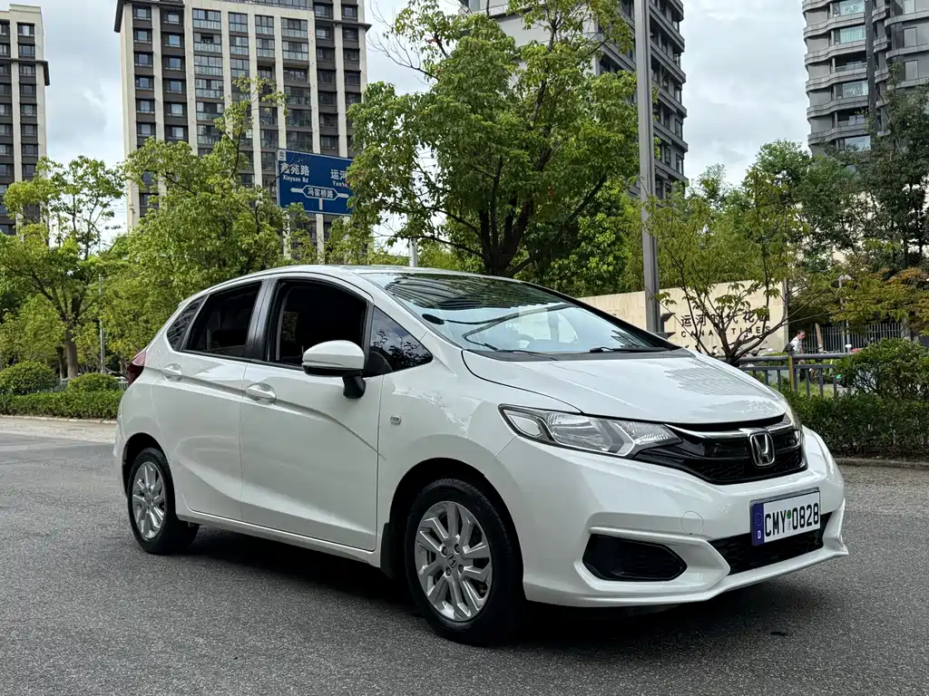 Honda Fit — миниатюра 3