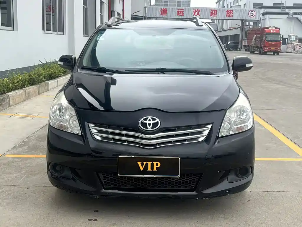 Toyota Verso — миниатюра 3