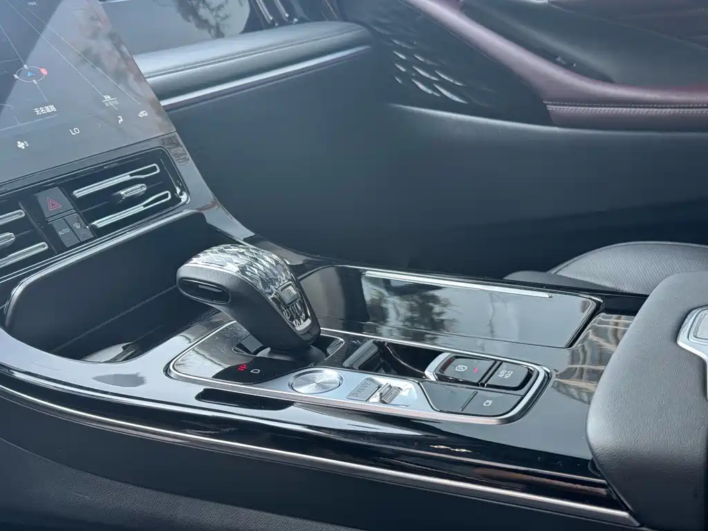 GAC Motor Trumpchi M8 — миниатюра 10