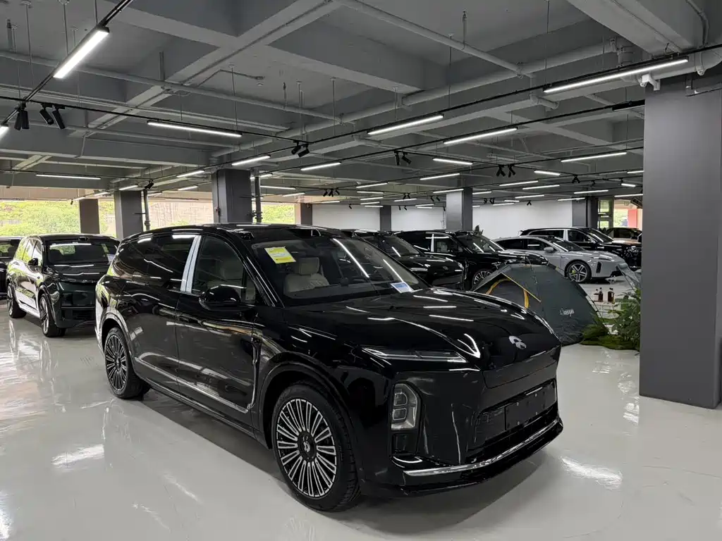 NIO ES8 — миниатюра 9