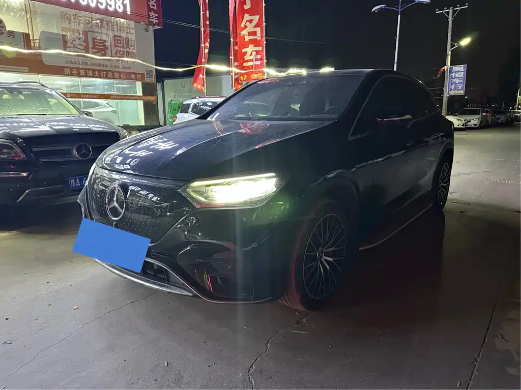 Mercedes-Benz EQE SUV 2024