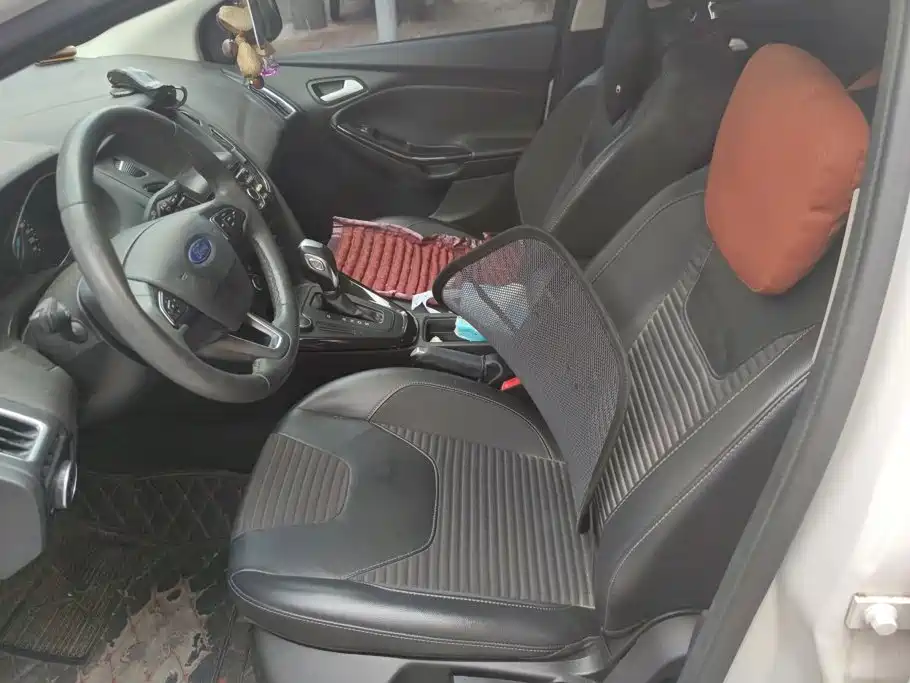Ford Focus — миниатюра 9