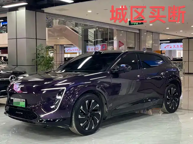 2025 Avatr 07