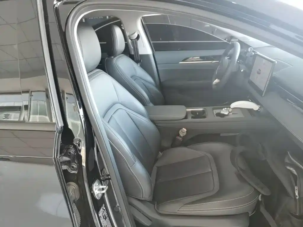 Wuling Xingguang — миниатюра 25