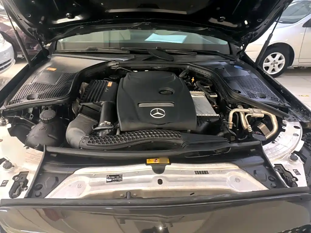 Mercedes-Benz C-Class — миниатюра 20