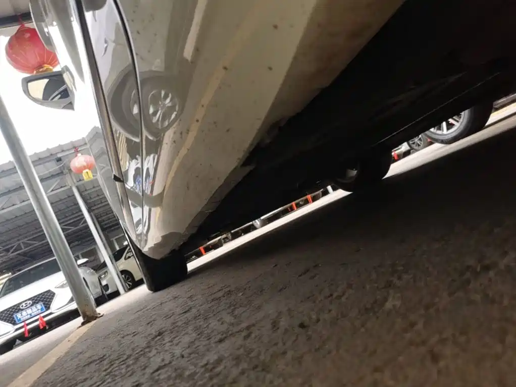 Cadillac XTS — миниатюра 22
