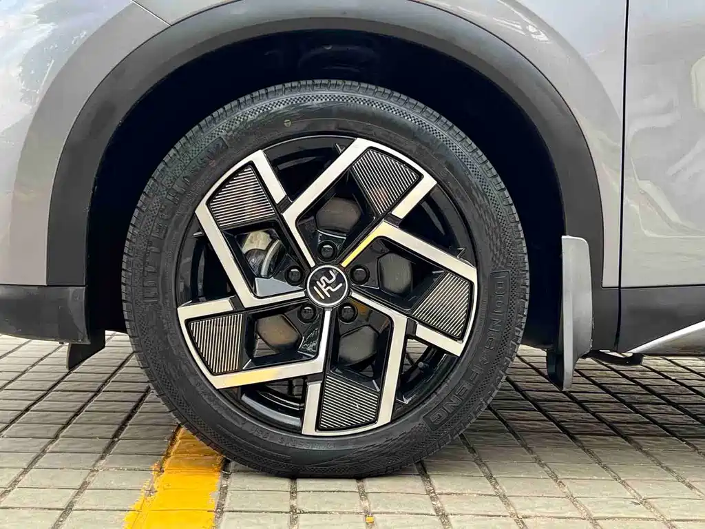 BYD Yuan Plus — миниатюра 7