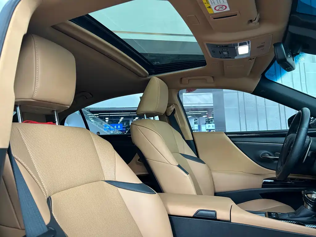 Lexus ES — фотографии объявления, Фото 29