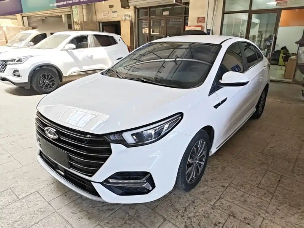 Chery Arrizo 5 PLUS