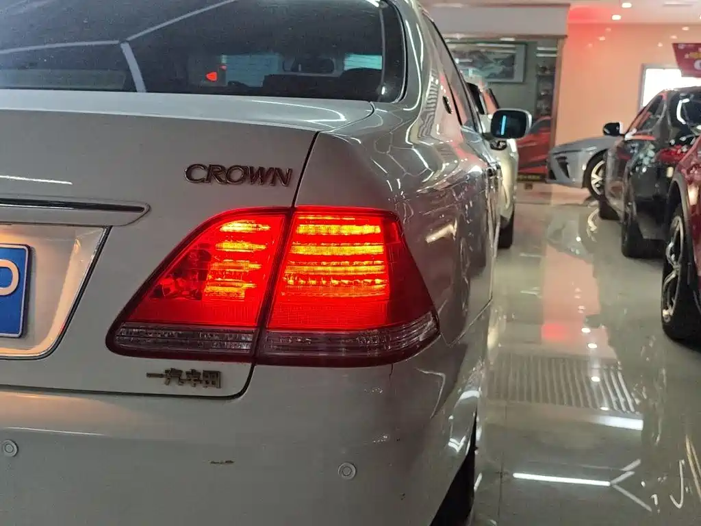Toyota Crown 2007 2.5L Royal
