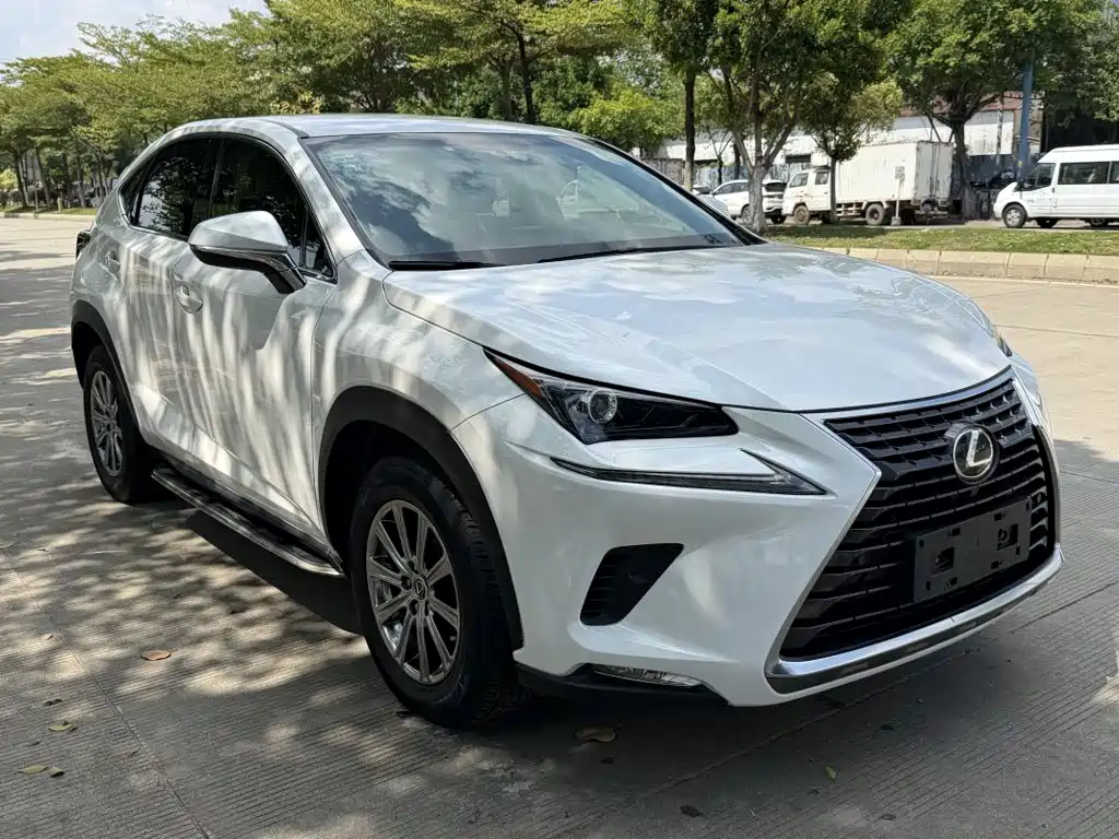Lexus NX — миниатюра 3