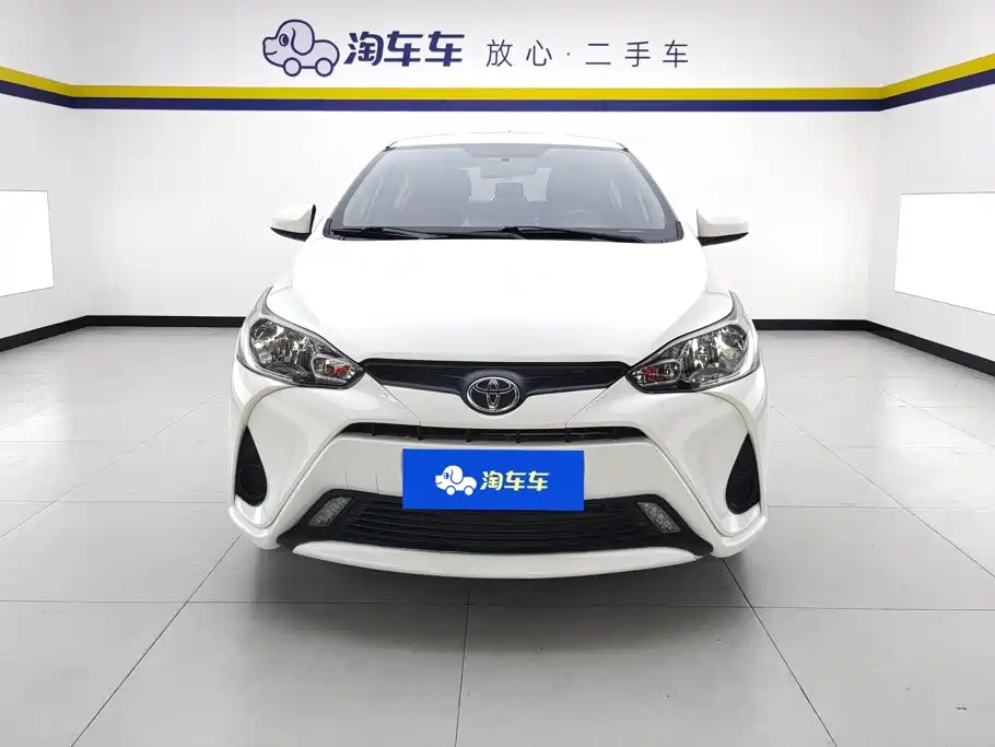 Toyota Yaris L — миниатюра 2