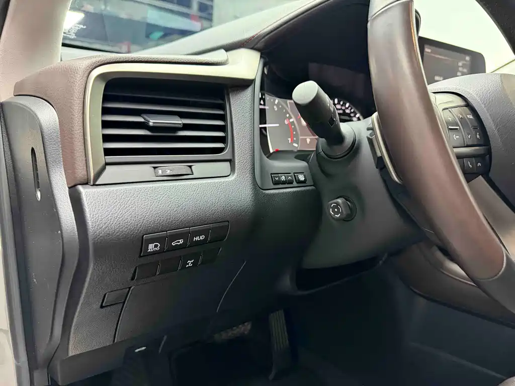 Lexus RX — фотографии объявления, Фото 11