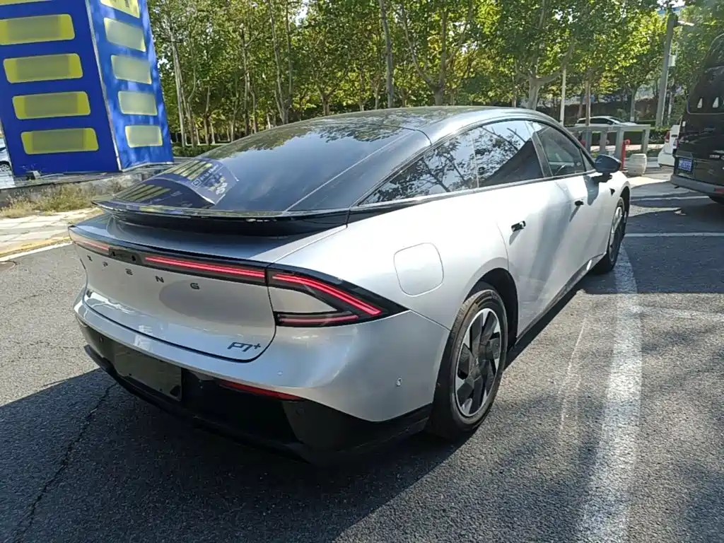 XPeng P7+ — миниатюра 7
